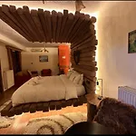 4 Mountain Hills Mega Chorio