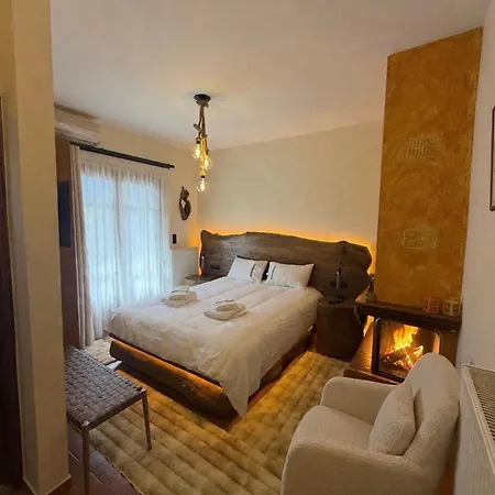 4 Mountain Hills Mega Chorio
