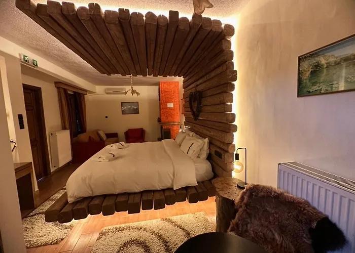 4 Mountain Hills Mega Chorio